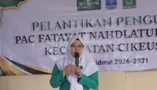 Ketua Fatayat NU banten, Menawati. Memberikan sambutan pada acara konferancab (foto.Ist/PB)