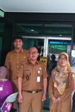 Lurah Kebon Besar Pantau Skrining TBC di Batuceper
