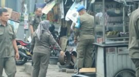 Penertiban PKL oleh Satpol PP Kota Tangerang